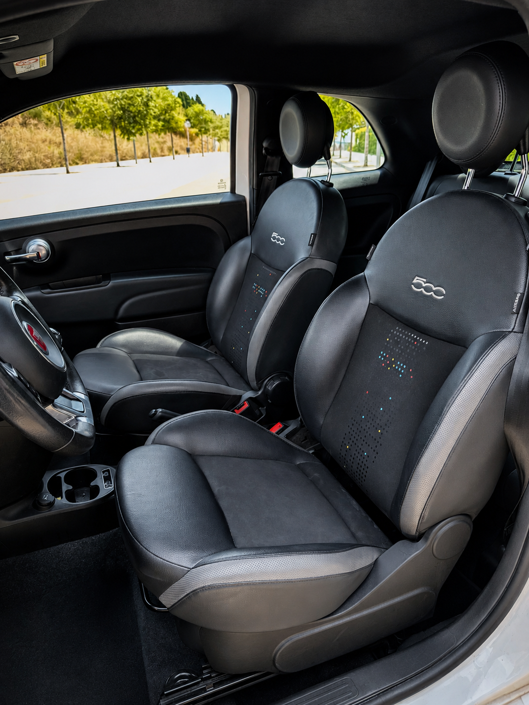 
								Fiat 500 full									
