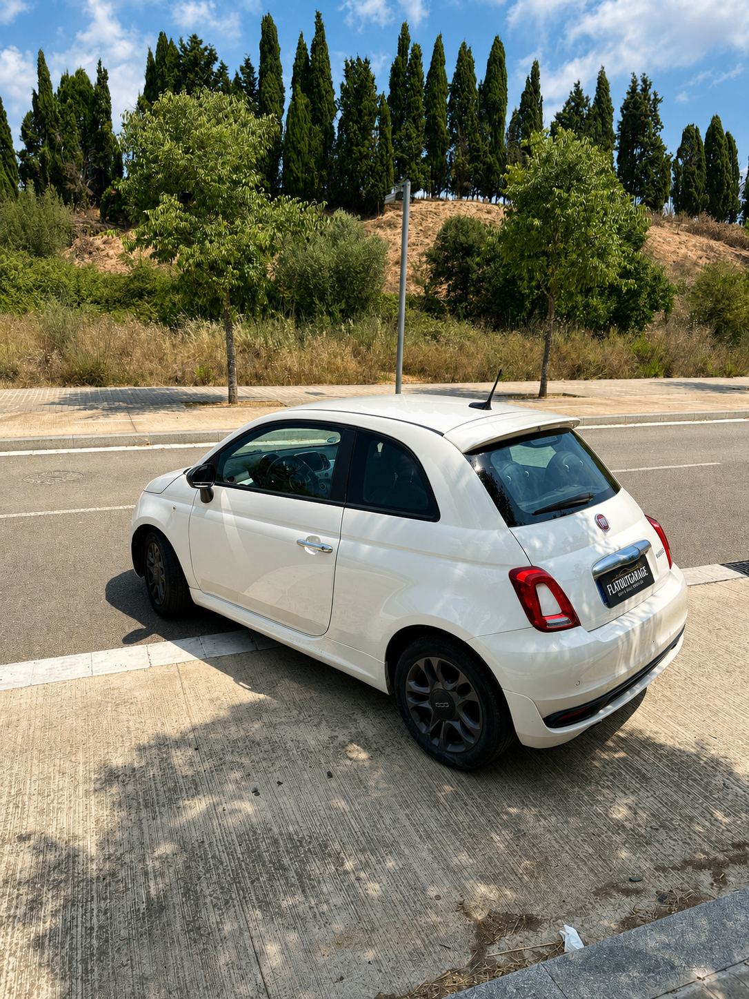
								Fiat 500 full									